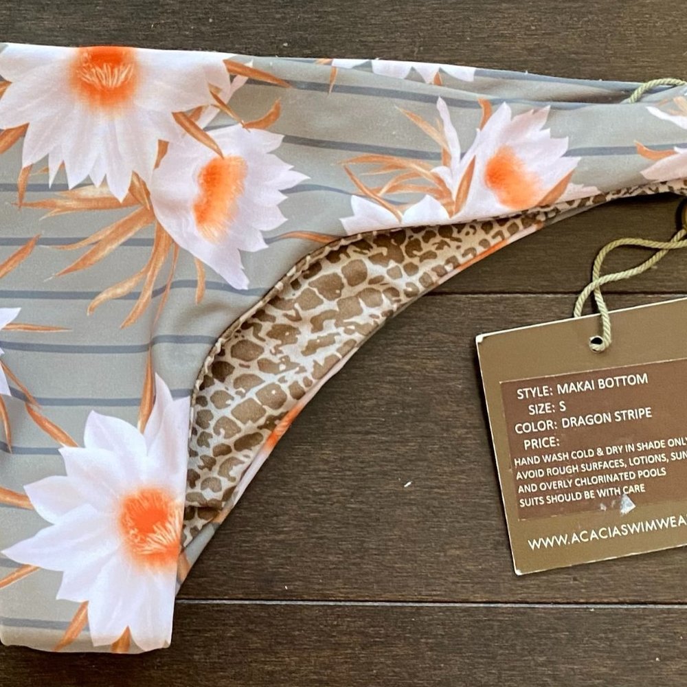 SALE - NWT Acacia Dragon Stripe Makai Bikini Bottom Small